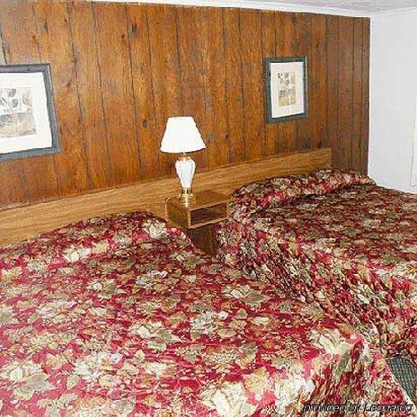 Nicholas Motel 2*
